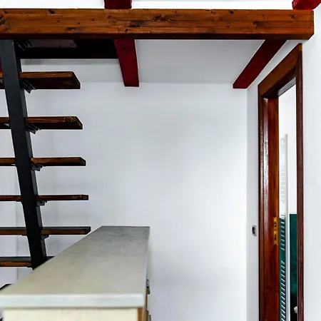 La Casa Di Ugo Sotto Il Borgo Holiday home